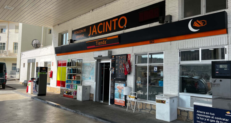 Estación De Servicio Jacinto